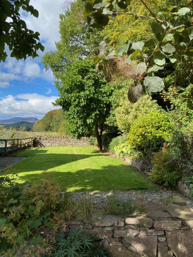 Spacious Cottage - Walk To Crieff Eksteriør bilde
