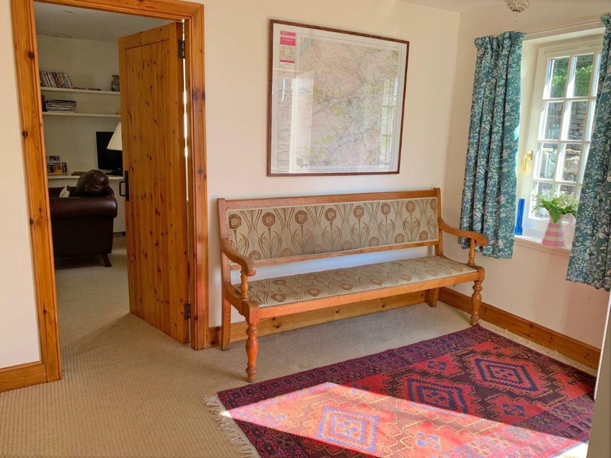 Spacious Cottage - Walk To Crieff Eksteriør bilde